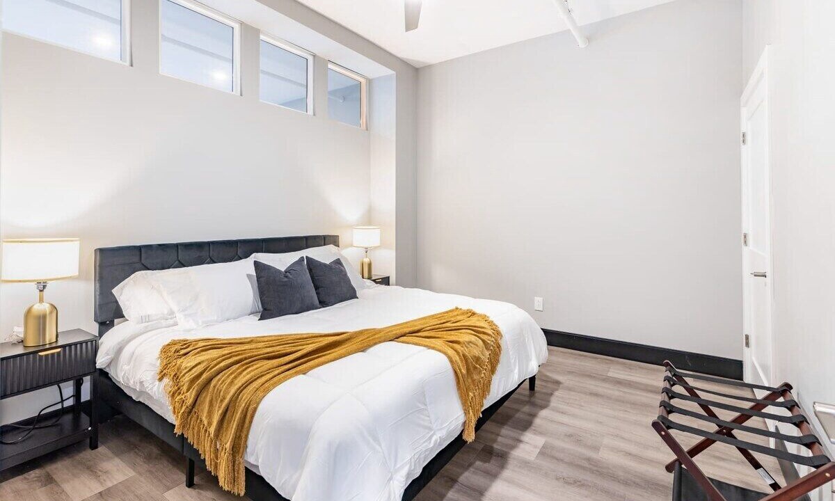 Photo of Bedroom in South Side Flats