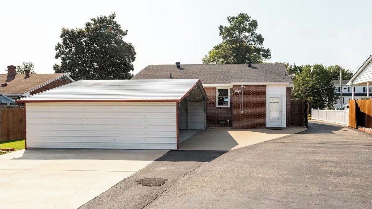 Photo of Outdoor in Colonial Heights