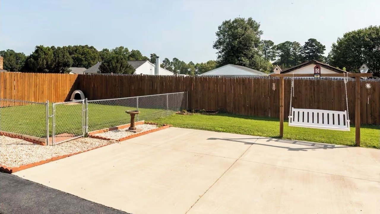 Photo of Outdoor in Colonial Heights