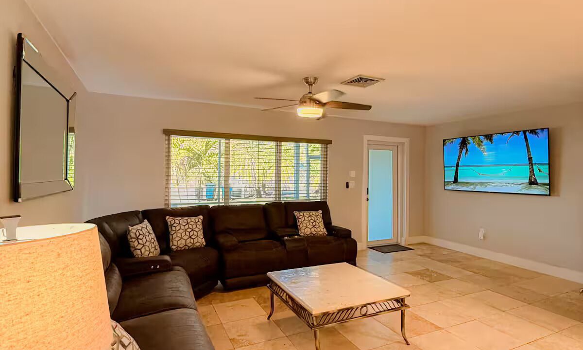 Photo of Livingroom in Fort Myers