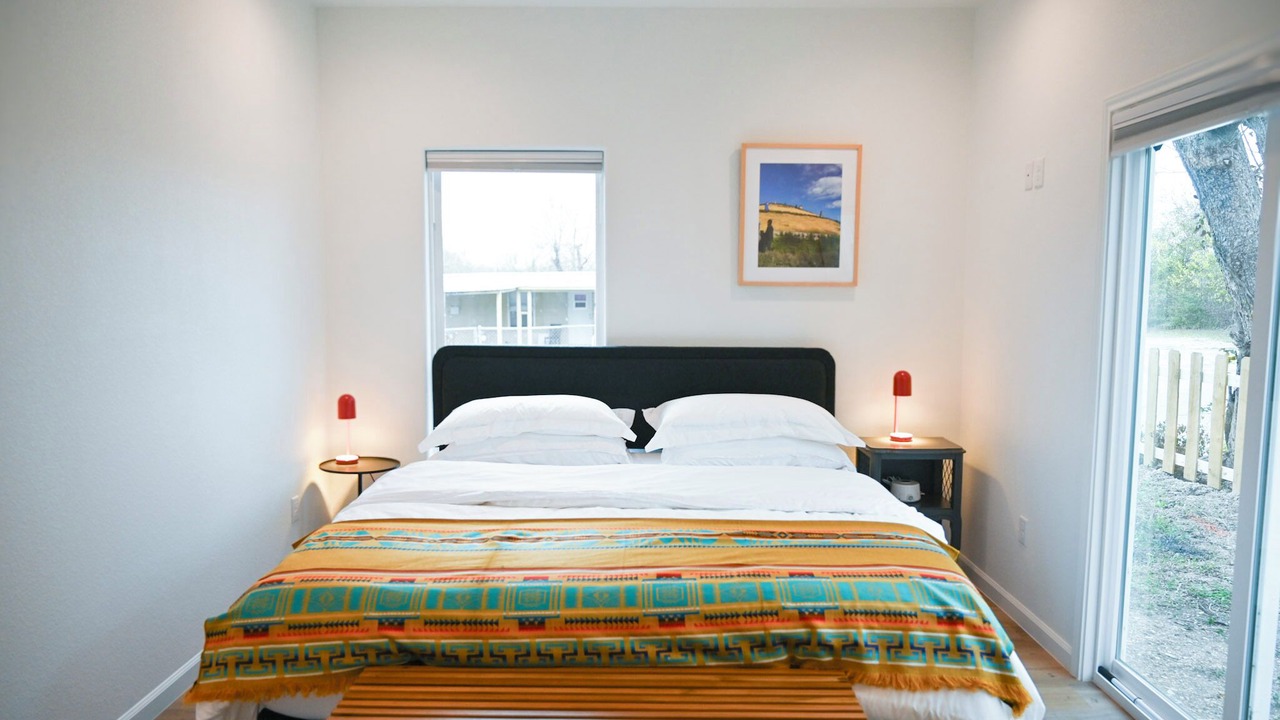 Photo of Bedroom in Lockhart