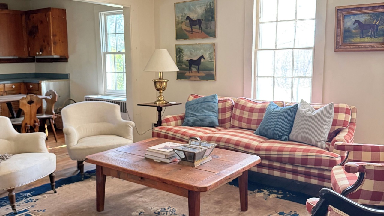 Photo of Livingroom in Brainard