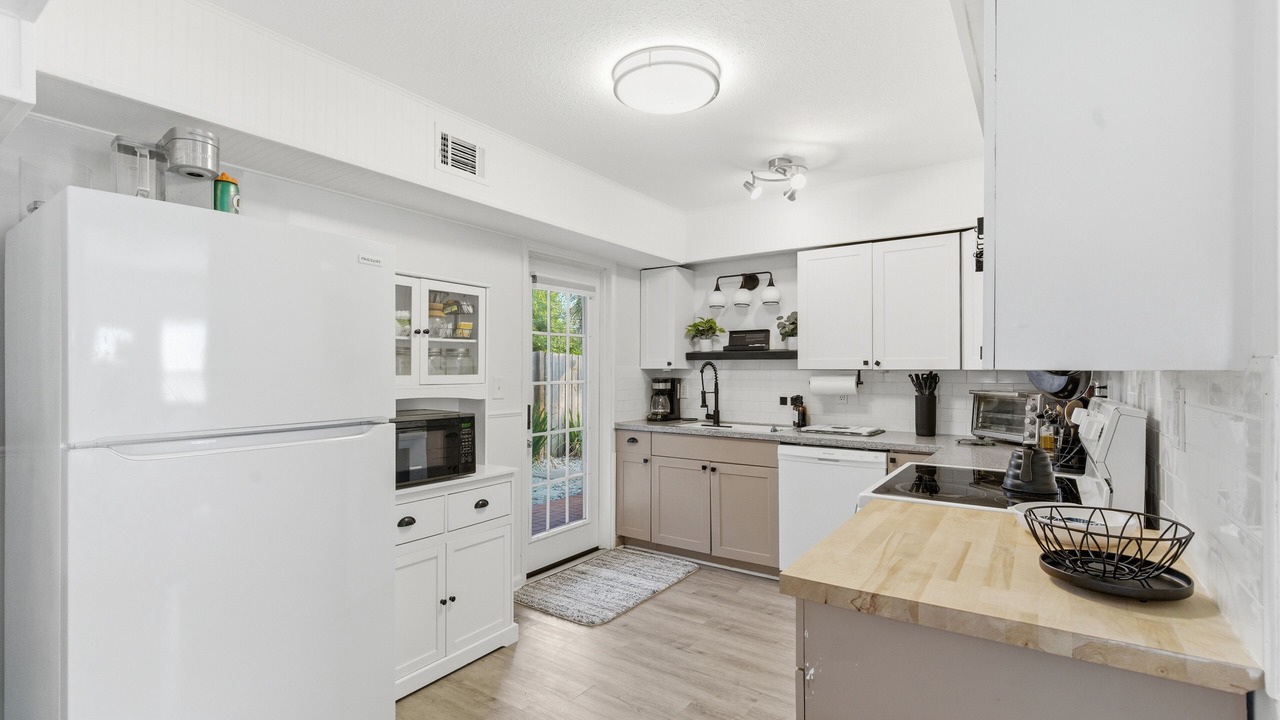 Photo of Kitchen in Jungle Terrace