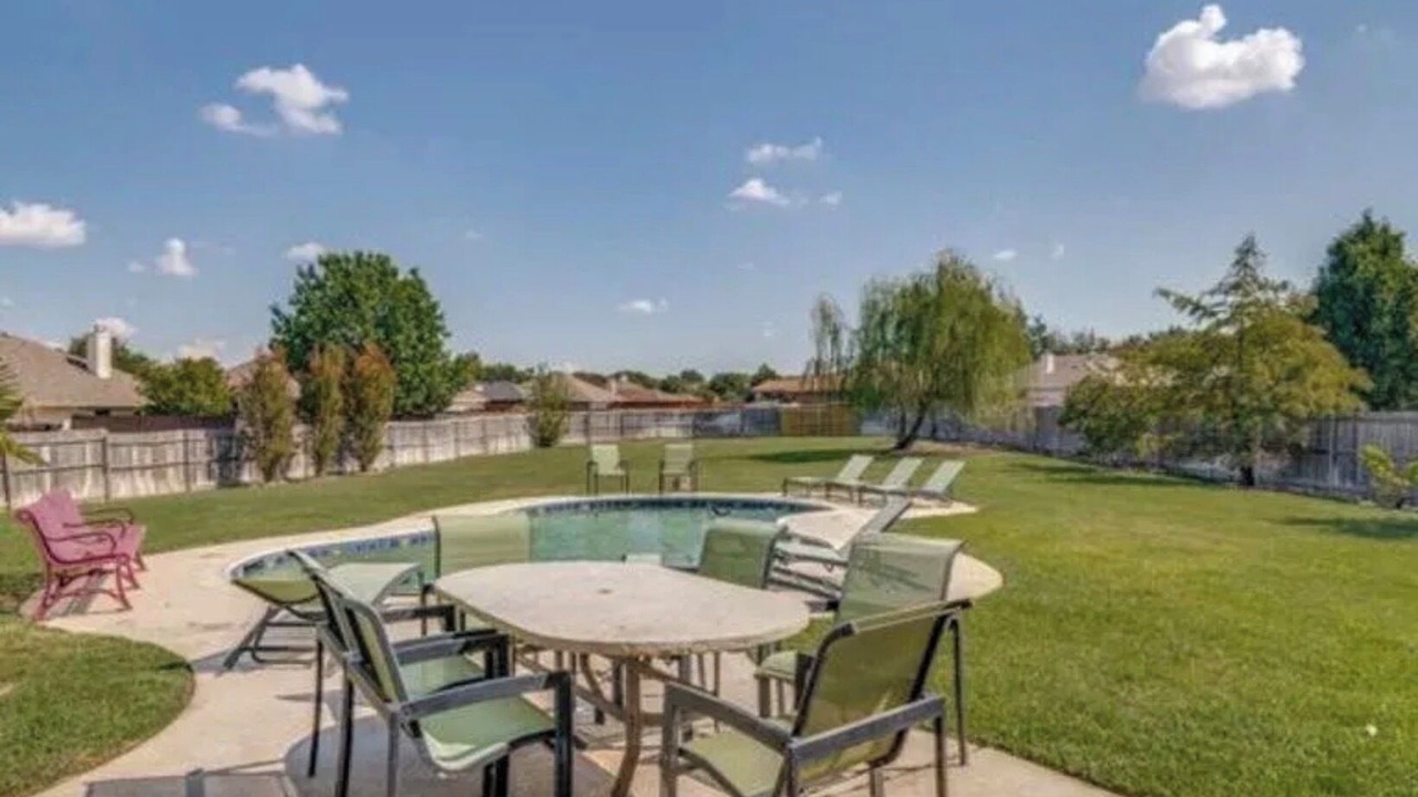 Photo of Outdoor in Elmo