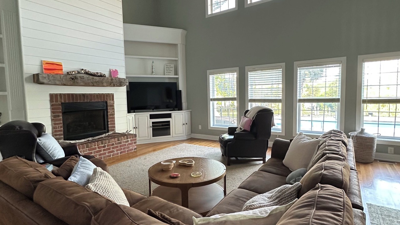 Photo of Livingroom in Carteret County
