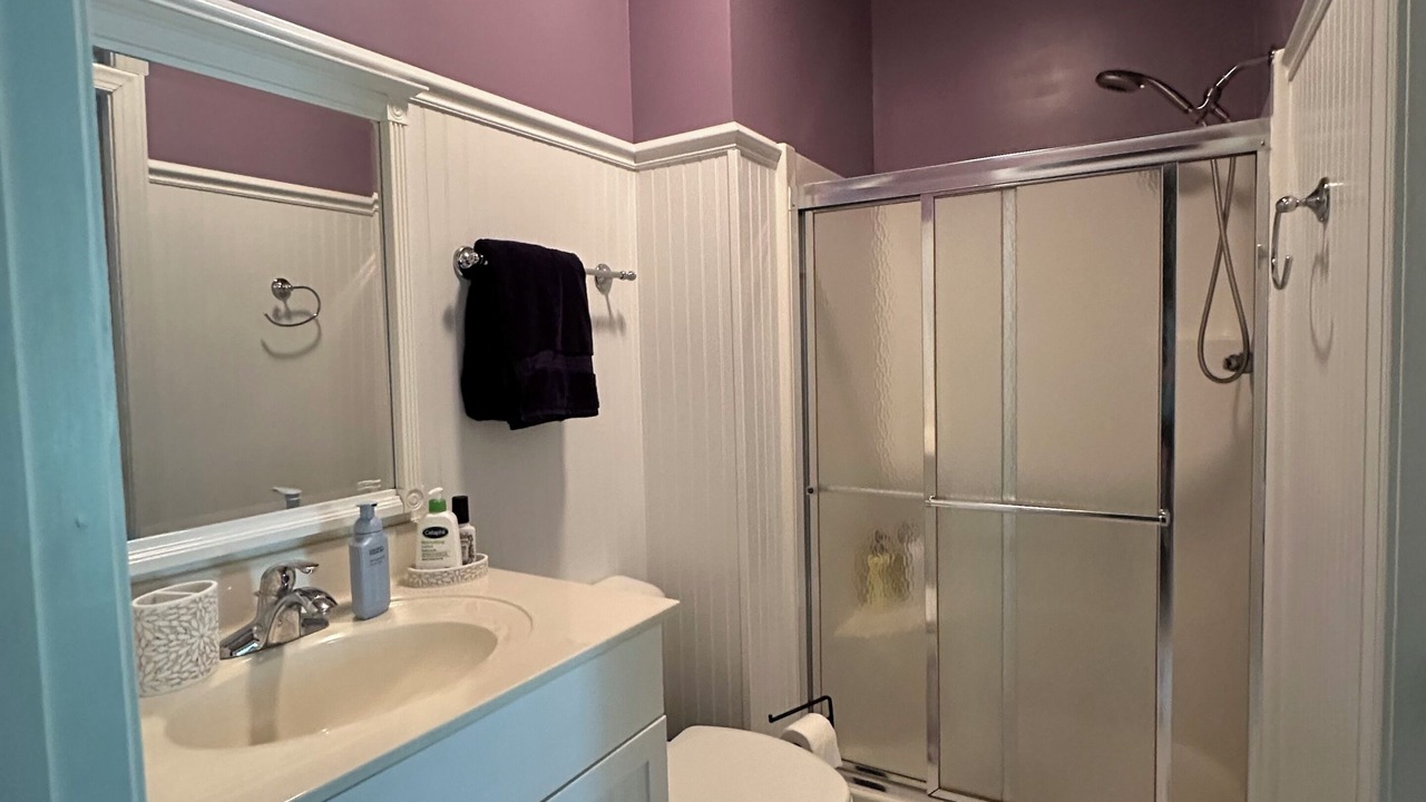 Photo of Bathroom in Carteret County