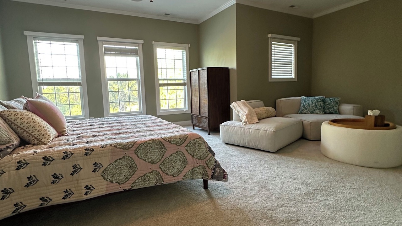 Photo of Bedroom in Carteret County