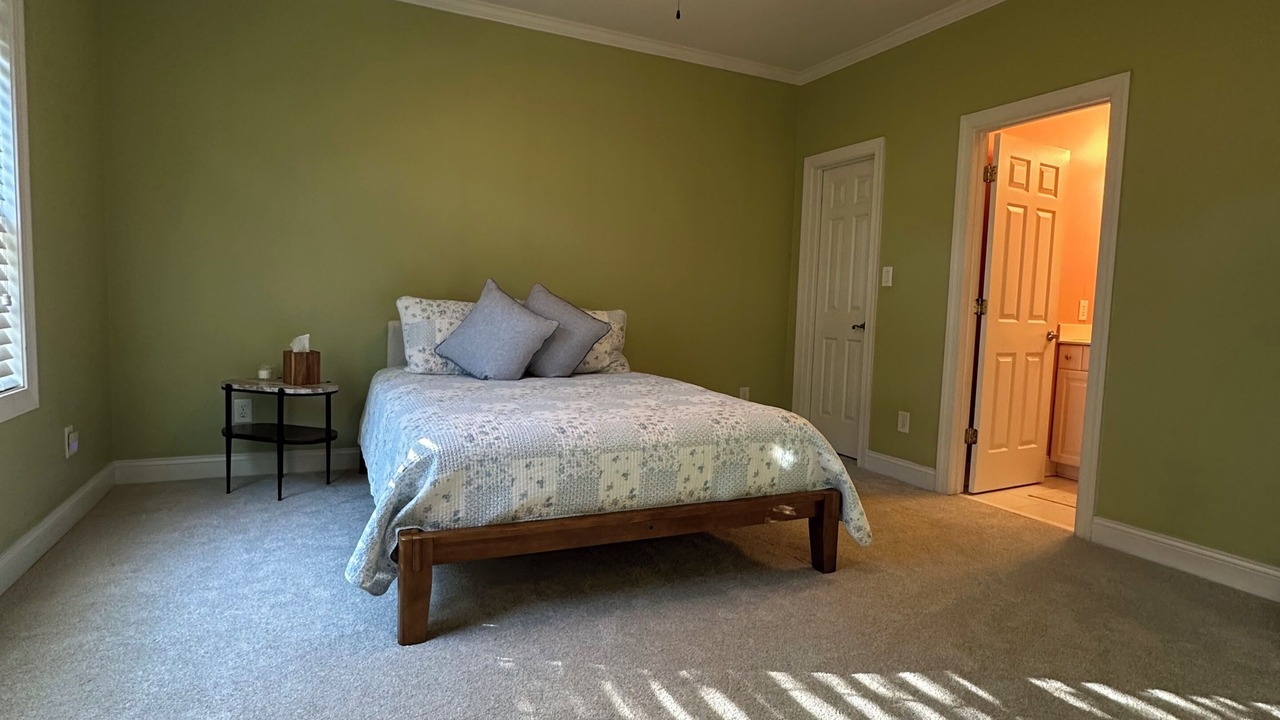 Photo of Bedroom in Carteret County
