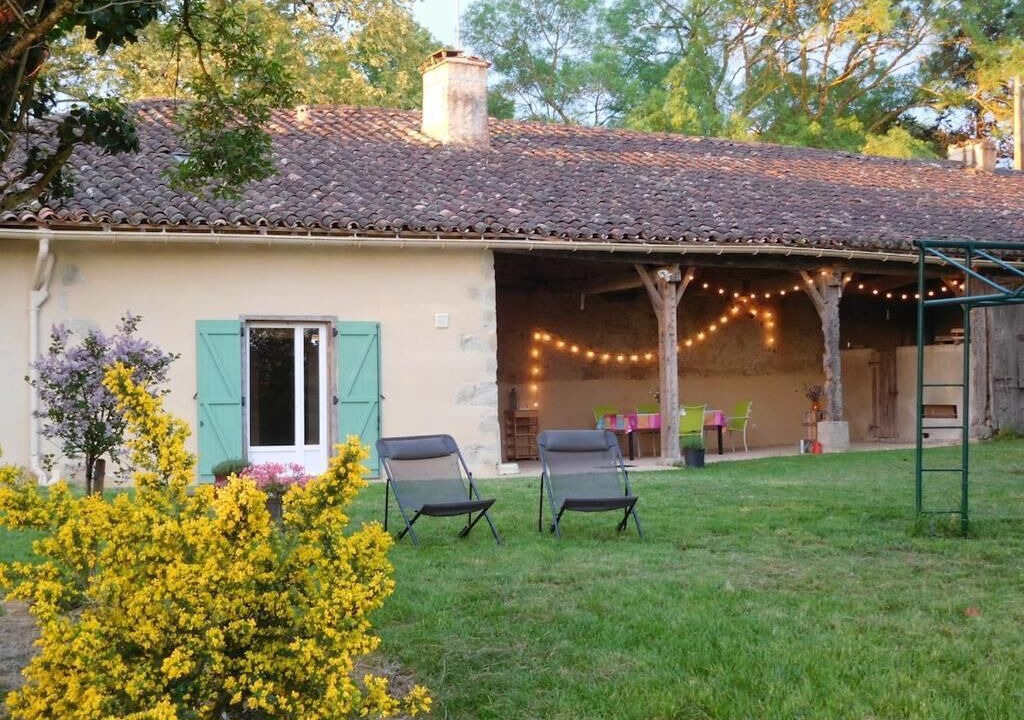 Photo of Patio Balcony in Lussan