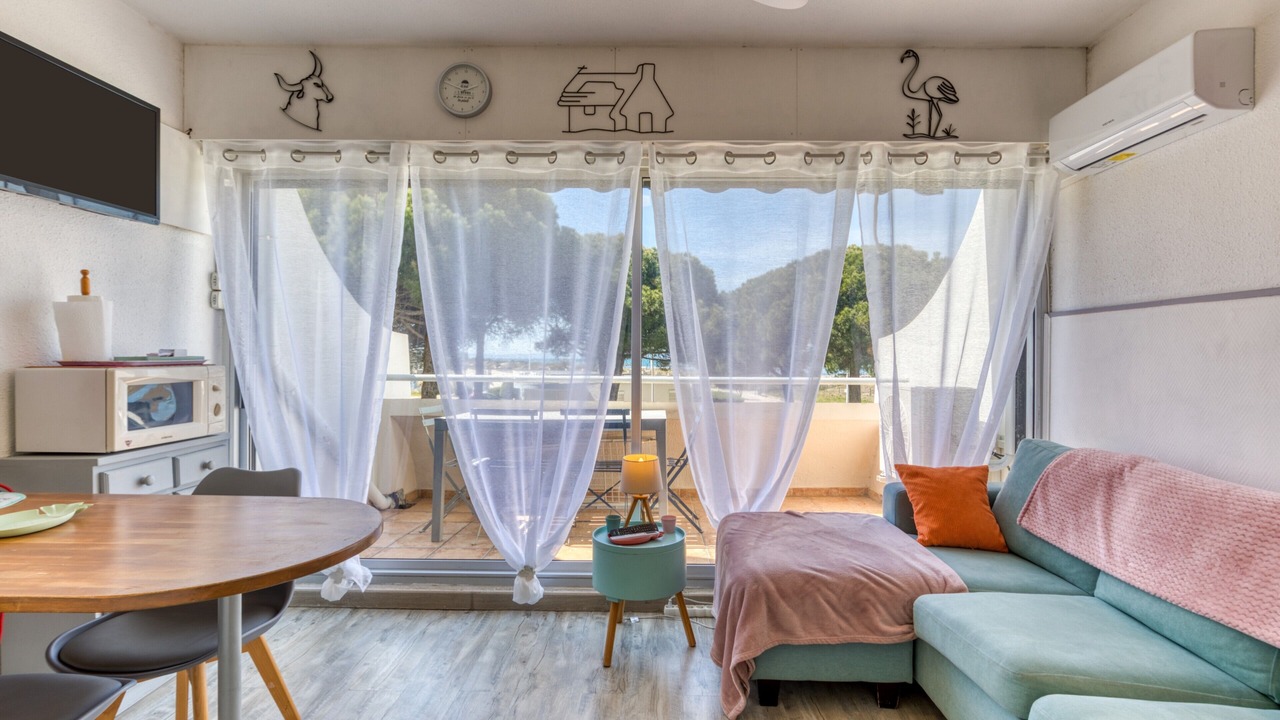Photo of Livingroom in Le Grau-Du-Roi