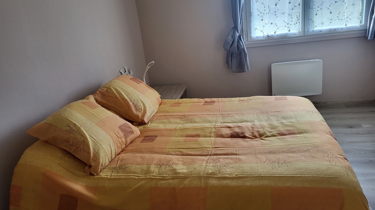 Photo of Bedroom in Saint-Gaudens
