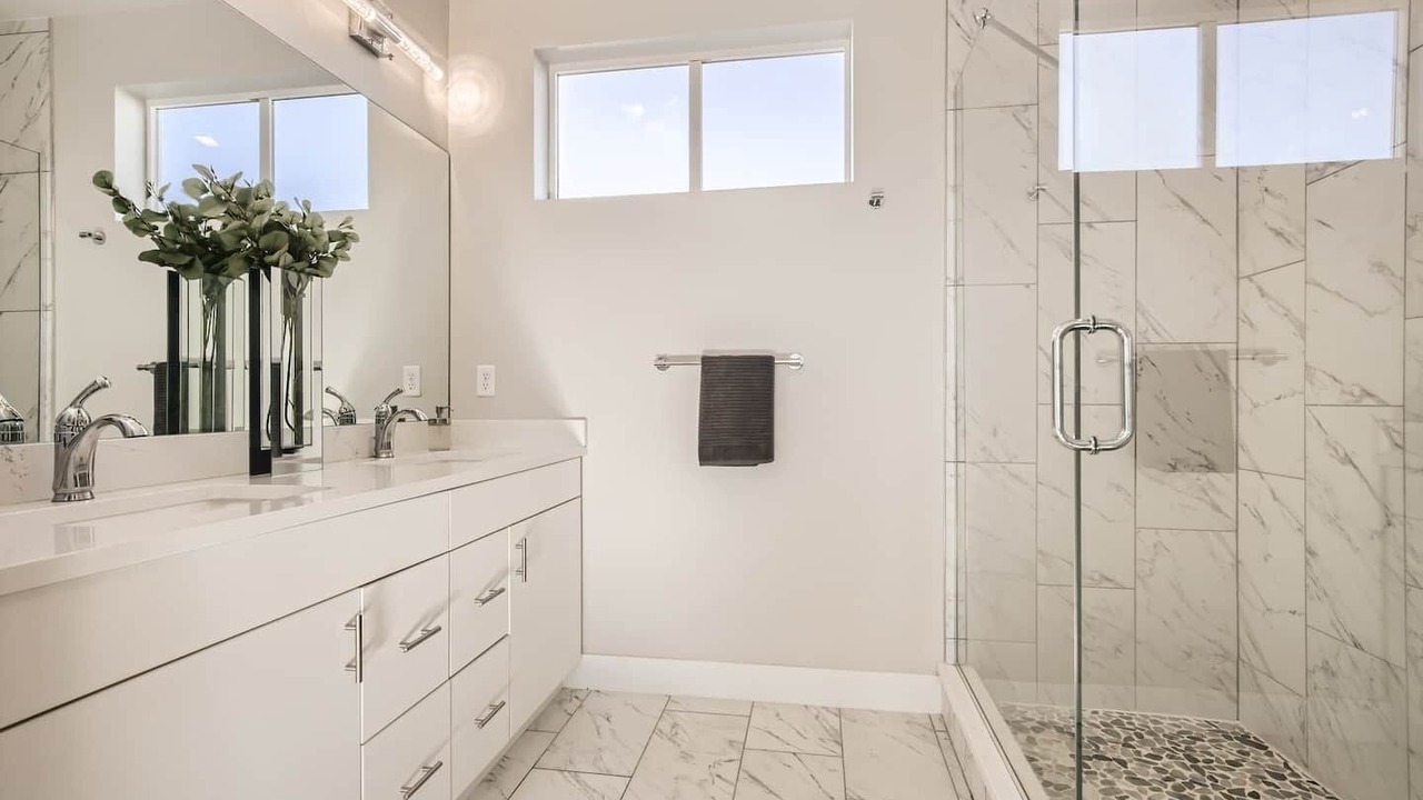 Photo of Bathroom in West Colfax