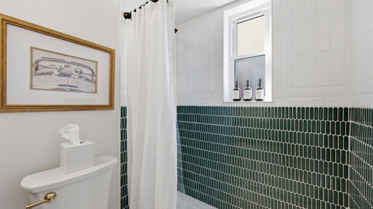 Photo of Bathroom in Hyde Park