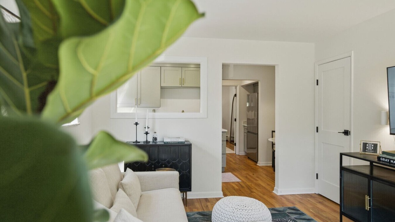 Photo of Livingroom in Hyde Park