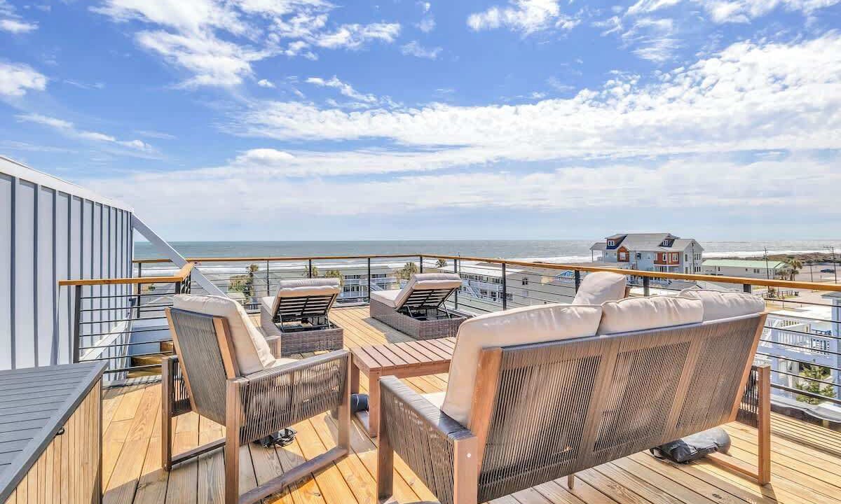 Photo of Patio Balcony in North Carolina Coast