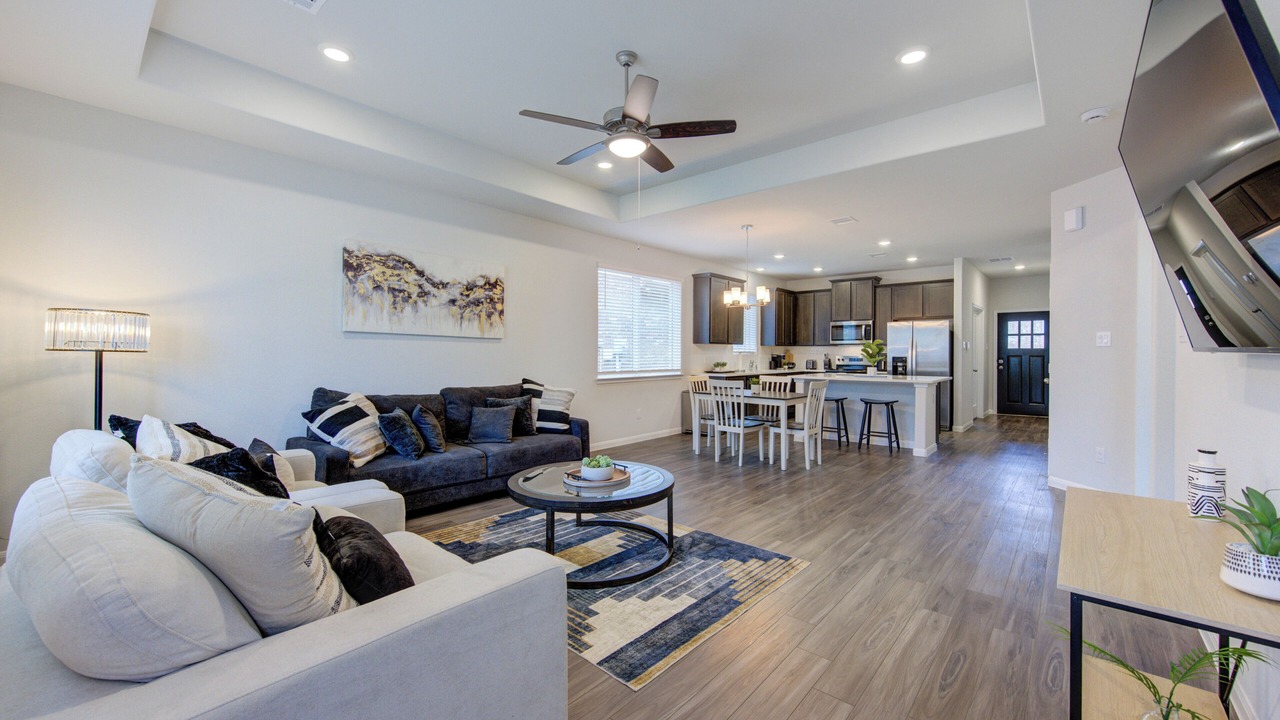 Photo of Livingroom in Walden on Lake Conroe