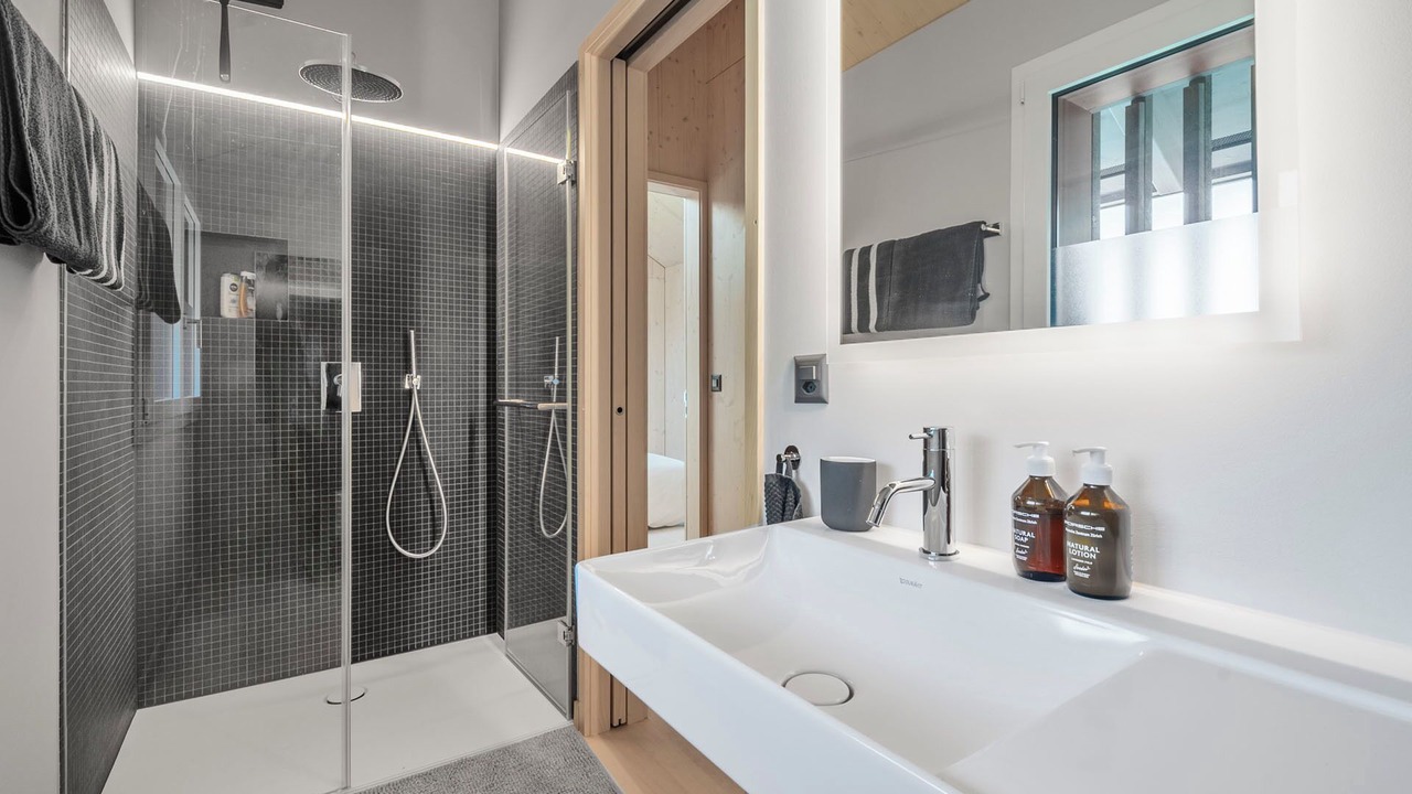 Photo of Bathroom in Silenen