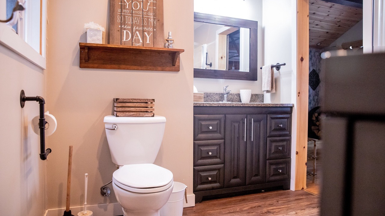 Photo of Bathroom in Moonbeam
