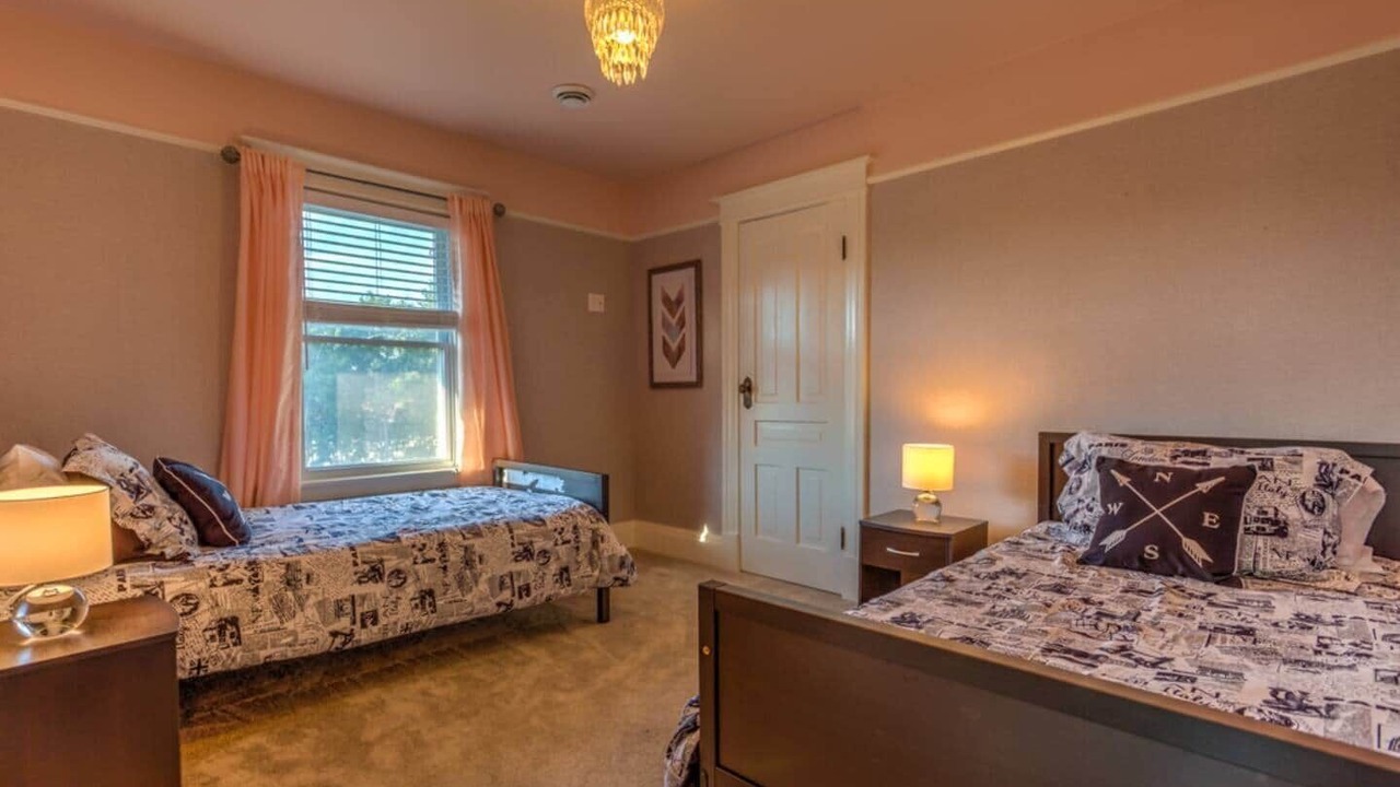 Photo of Bedroom in Port Weller West