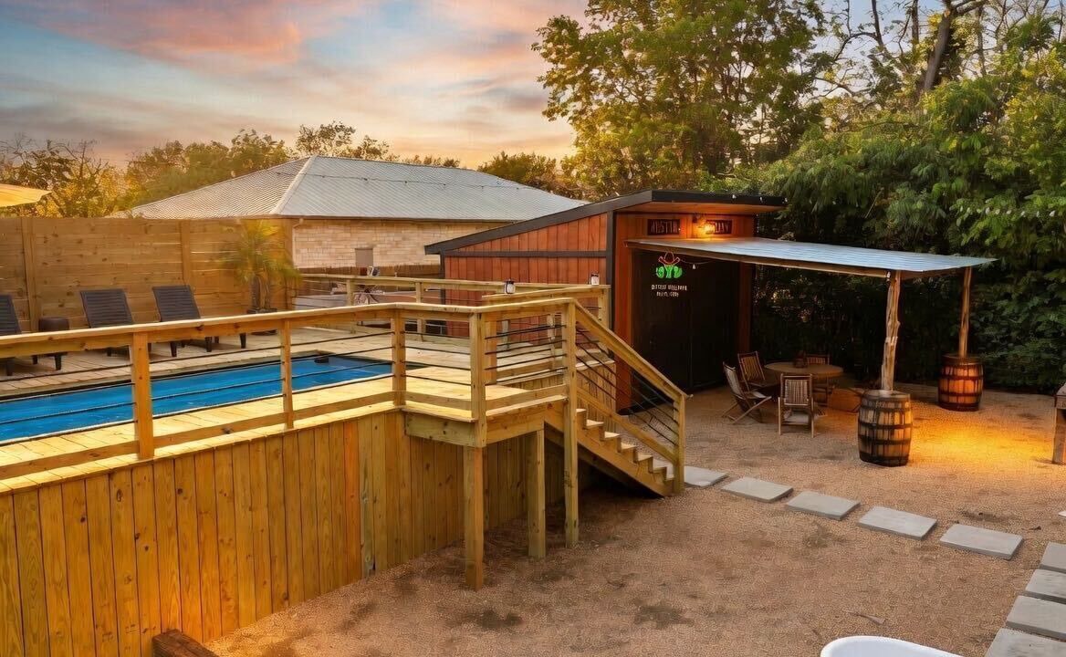 Photo of Outdoor in South Manchaca