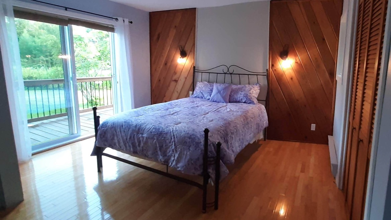 Photo of Bedroom in Saint-Gabriel-de-Valcartier