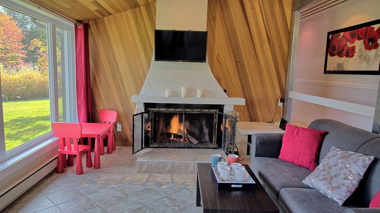 Photo of Livingroom in Saint-Gabriel-de-Valcartier