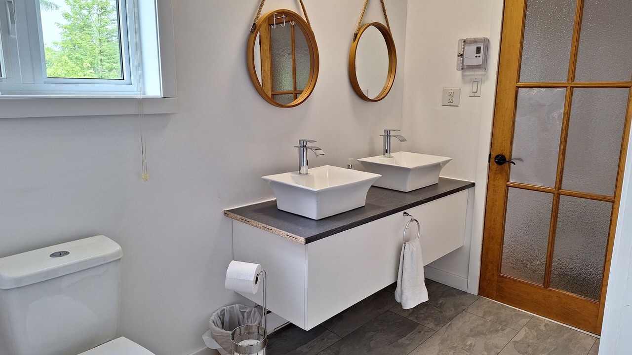 Photo of Bathroom in Saint-Gabriel-de-Valcartier