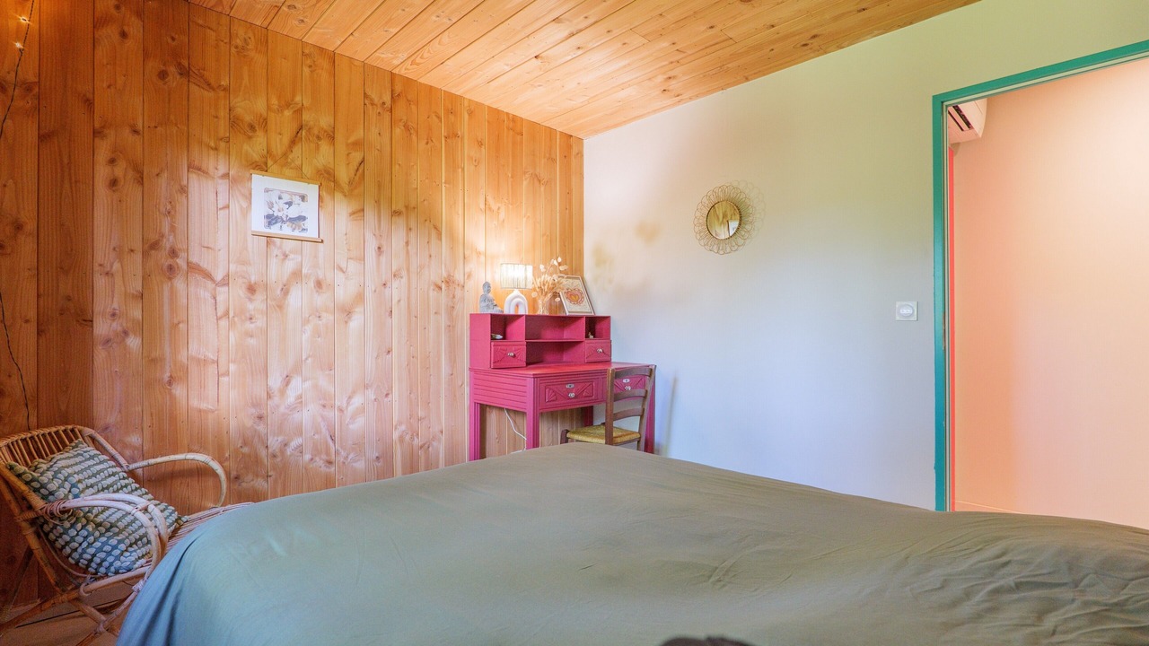 Photo of Bedroom in Salavas