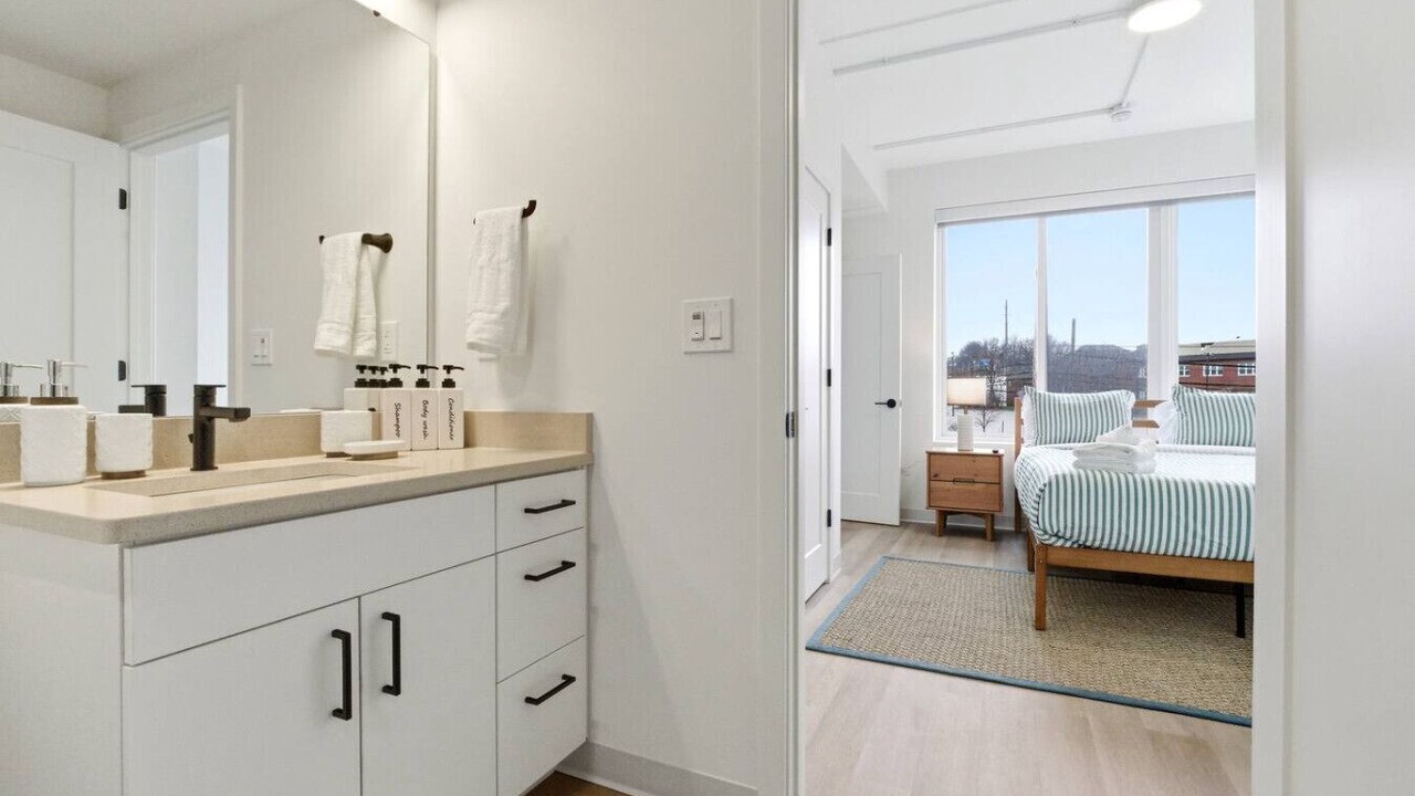 Photo of Bedroom in University Circle