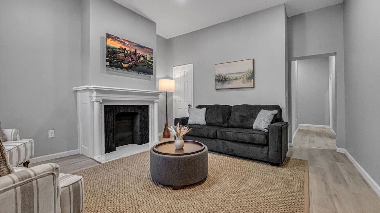 Photo of Livingroom in Hough