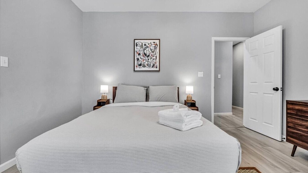 Photo of Bedroom in Hough