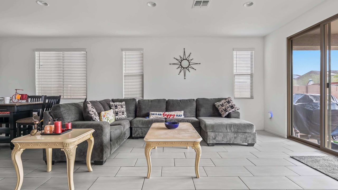 Photo of Livingroom in Tucson