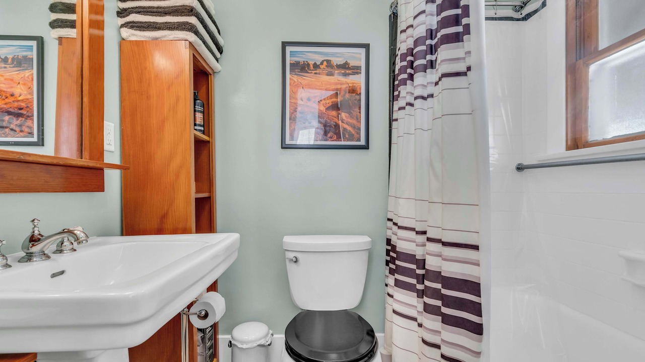 Photo of Bathroom in Feldman's