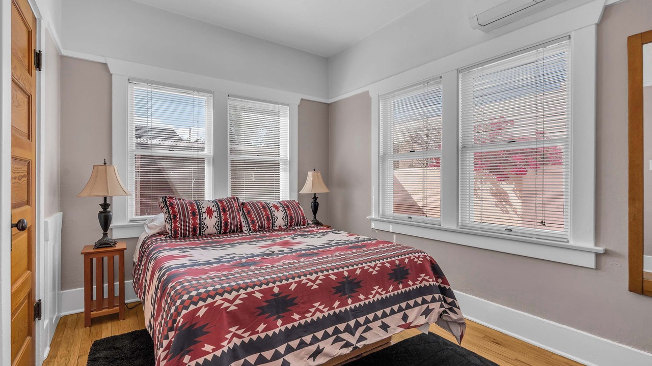 Photo of Bedroom in Feldman's