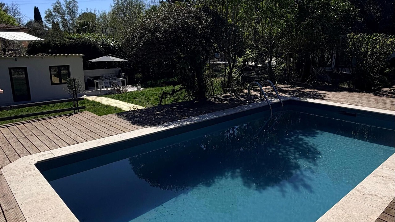 Photo of Outdoor in Le Rouret