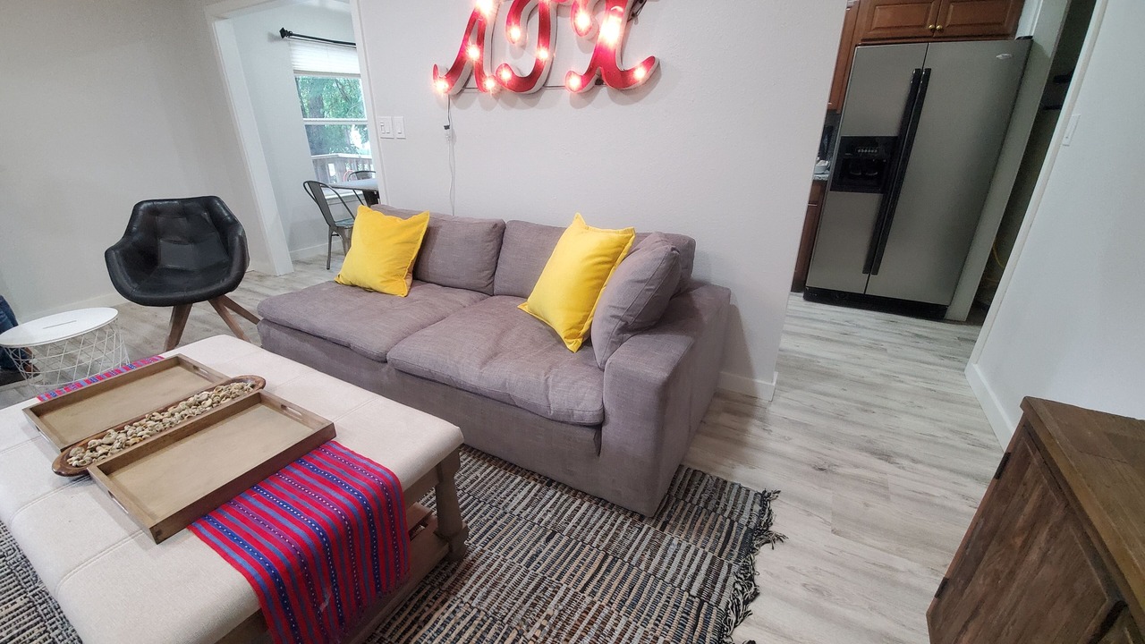 Photo of Livingroom in Parker Lane