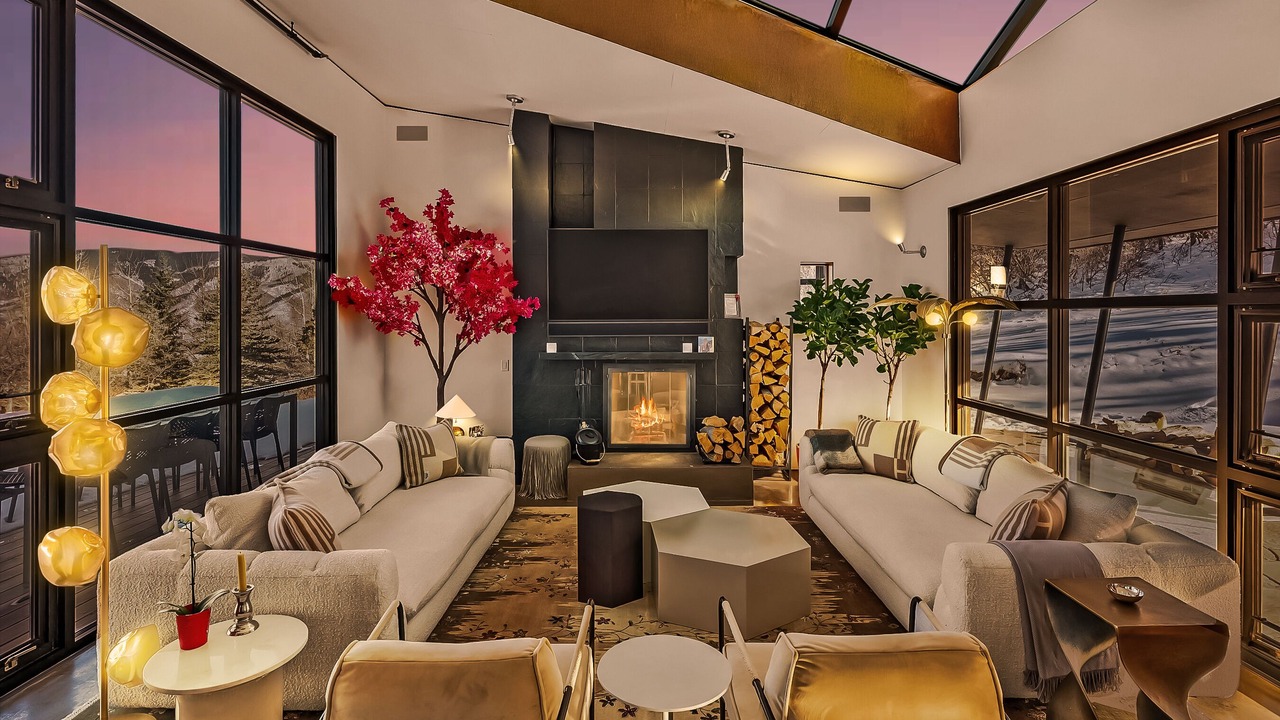 Photo of Livingroom in Brush Creek Village