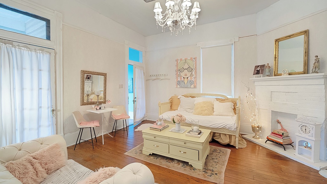 Photo of Livingroom in Metairie