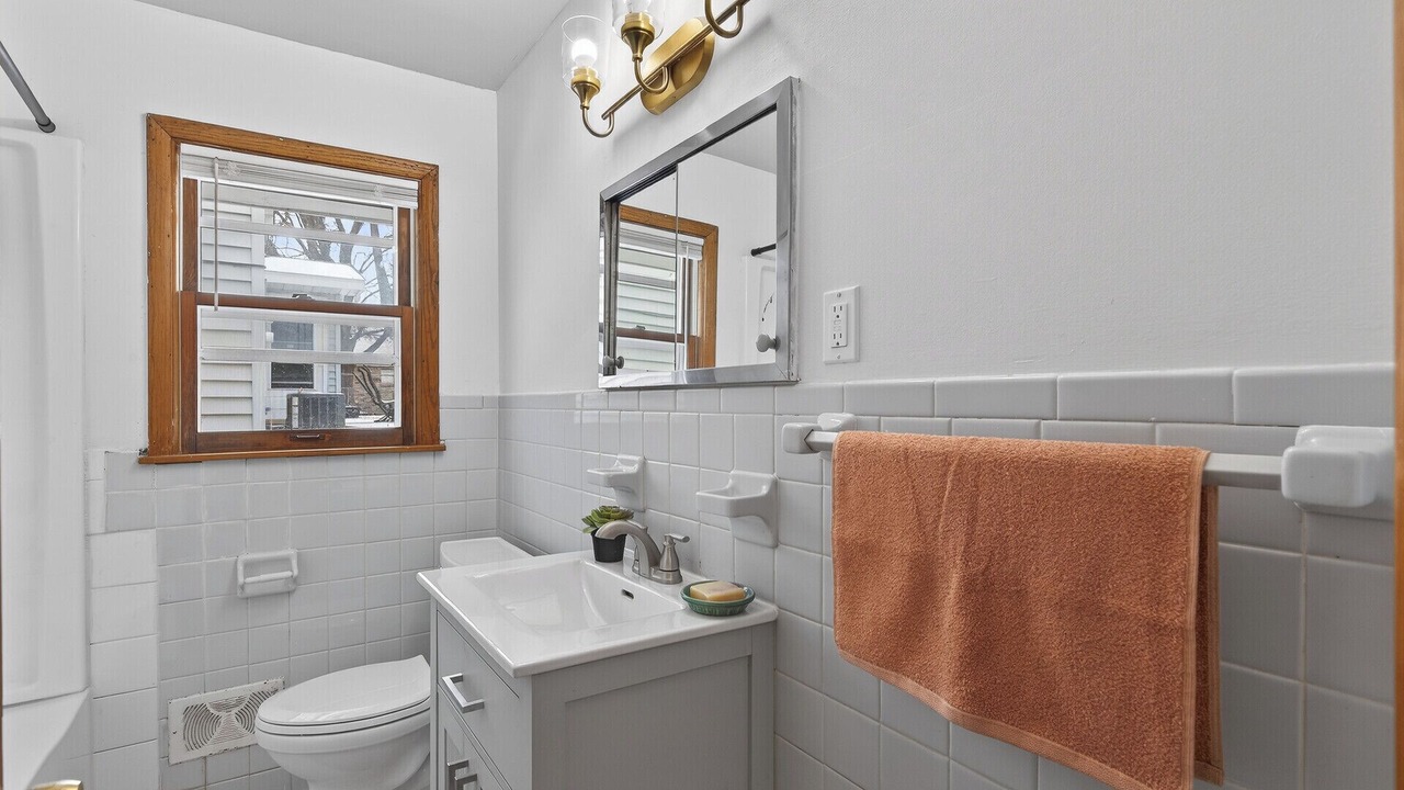 Photo of Bathroom in Wenonah