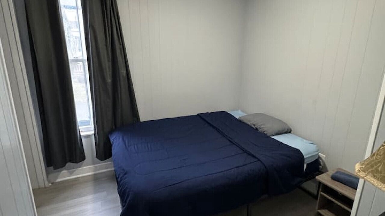 Photo of Bedroom in Lakefront