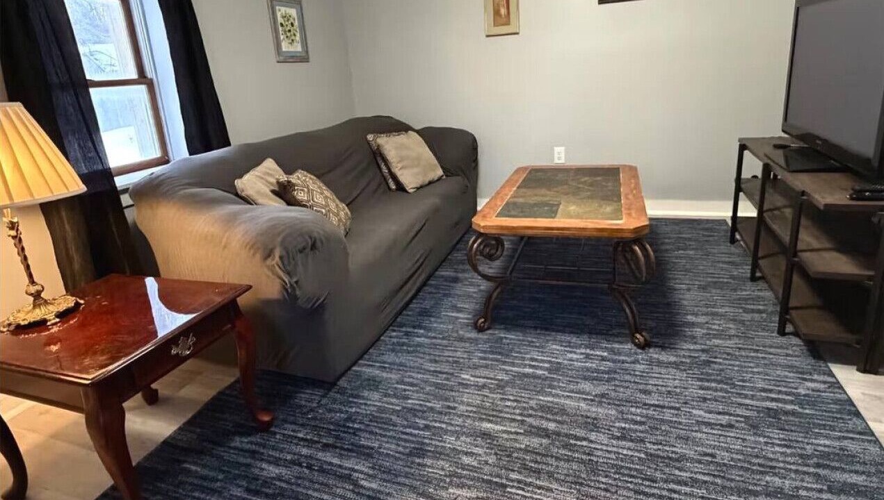 Photo of Livingroom in Lakefront