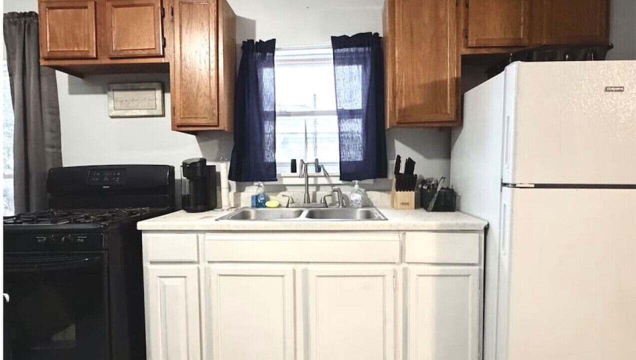 Photo of Kitchen in Lakefront
