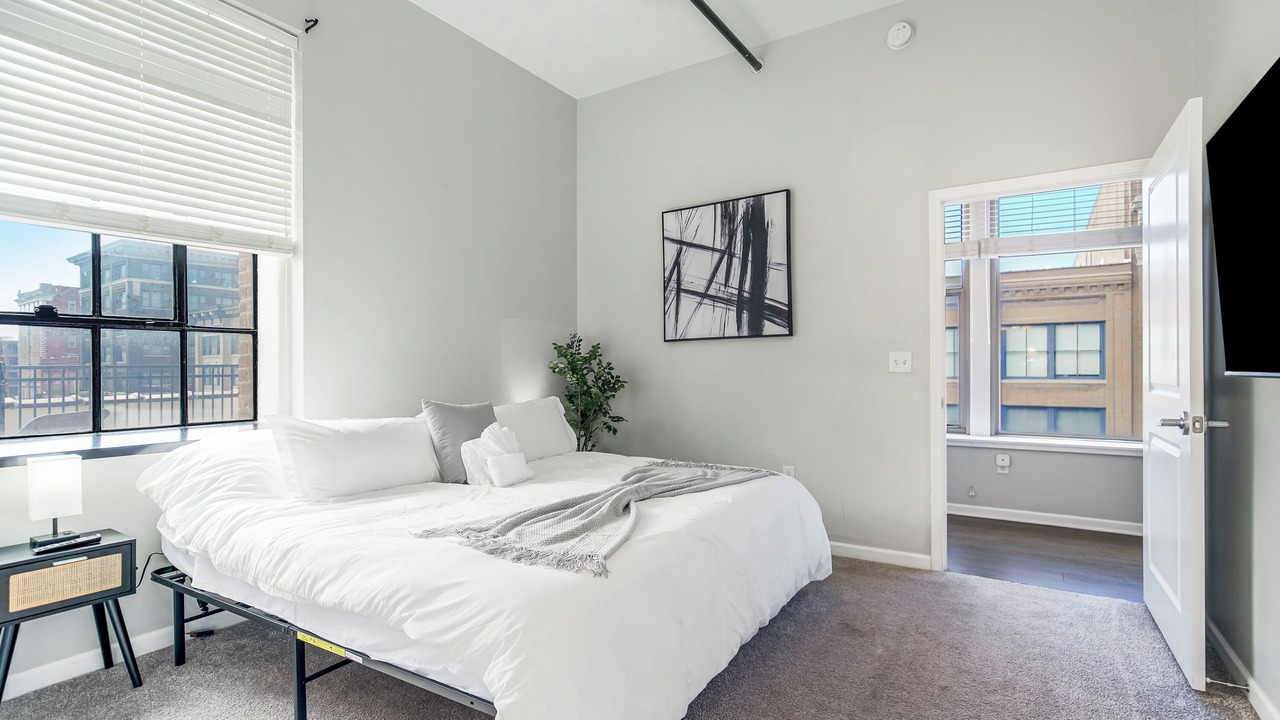 Photo of Bedroom in Downtown Kansas City