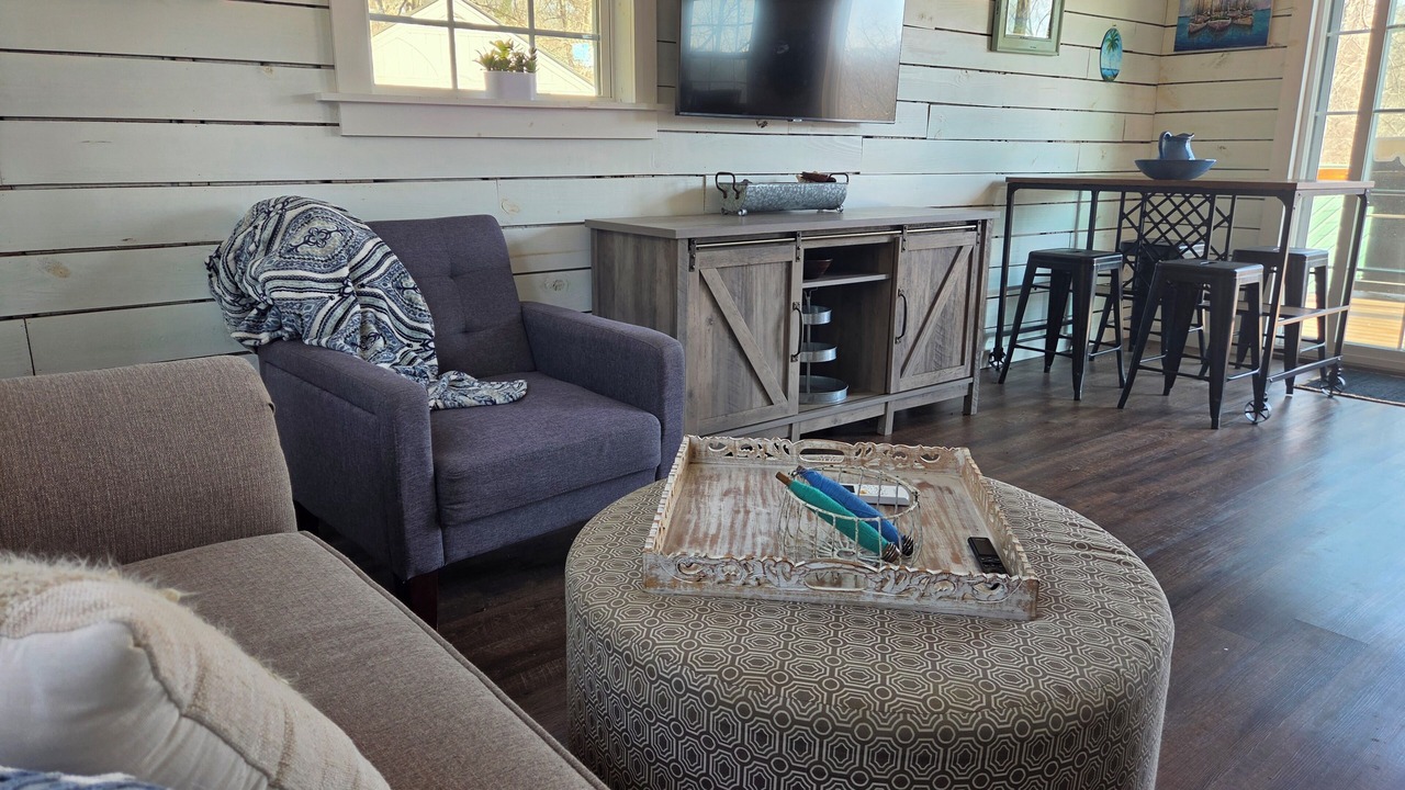 Photo of Livingroom in Garfield