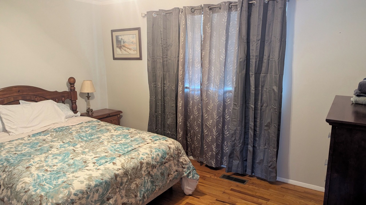 Photo of Bedroom in Harriman
