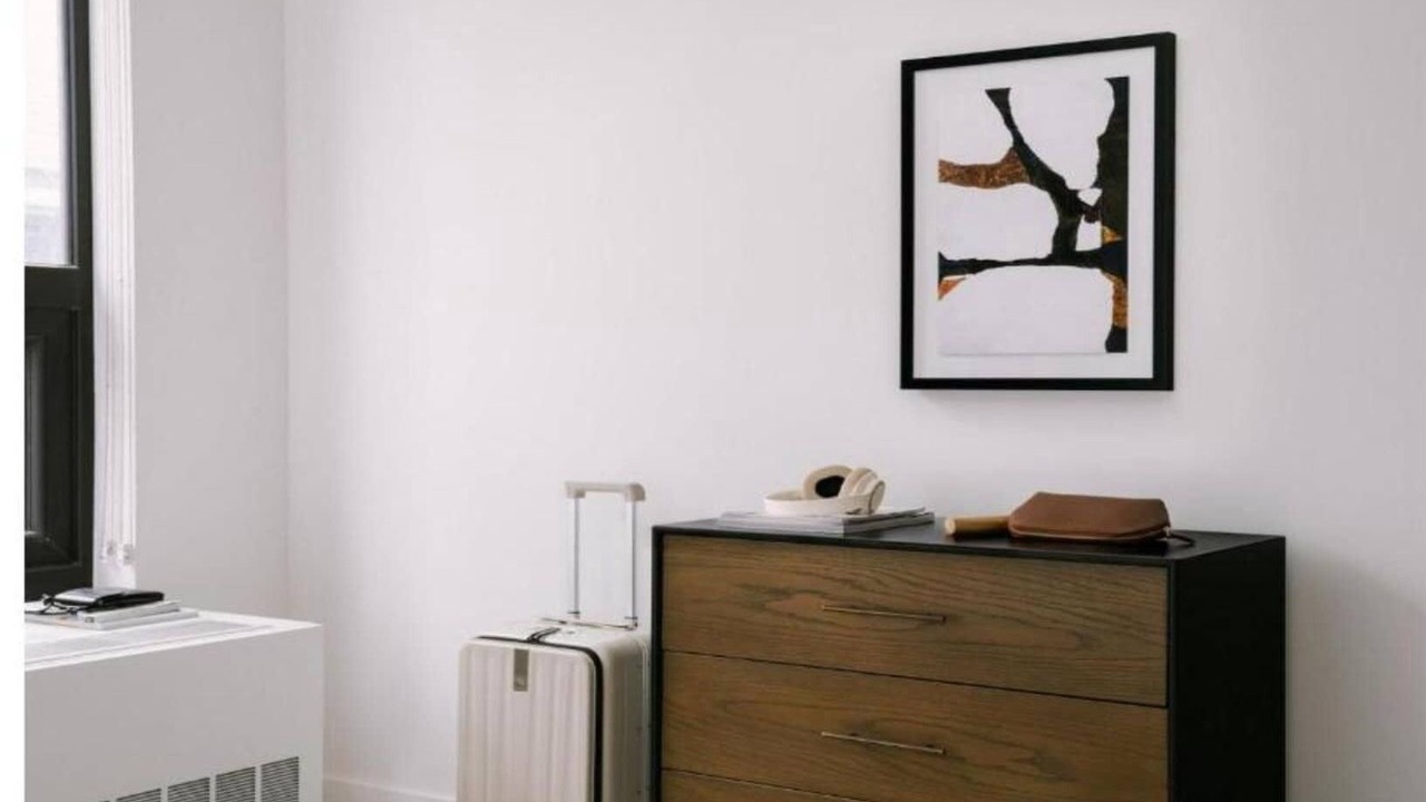 Photo of Livingroom in Hunters Point
