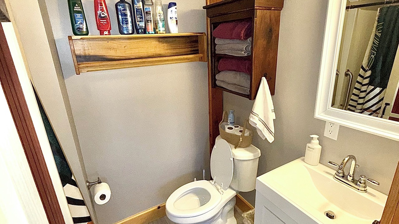 Photo of Bathroom in Altmar