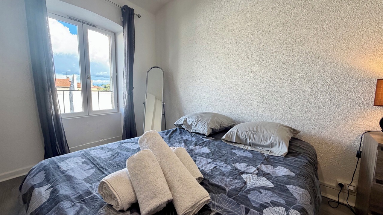 Photo of Bedroom in Tournon-sur-Rhone