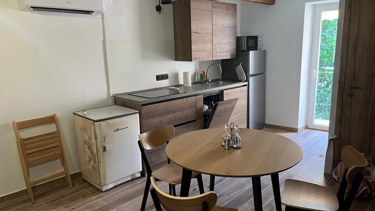 Photo of Kitchen in Cove Tri Zala (Zrnovo)