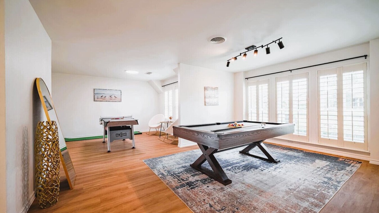 Photo of Bedroom in Nassau Bay